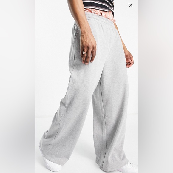 ASOS Design voluminous Leg 2 Green & grey Large pants - Picture 3 of 9